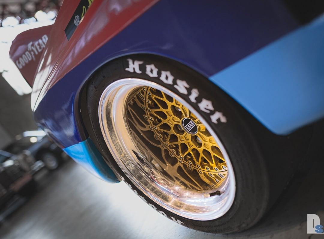 Classic Concept — detail montáže na klasickém voze